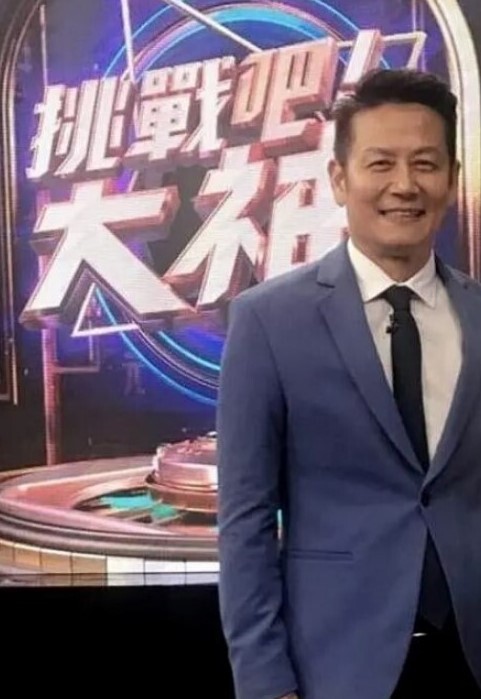 极品良家少妇女子SPA私密保养摸胸模穴淫水留了很多直接无套内射 - 52国产